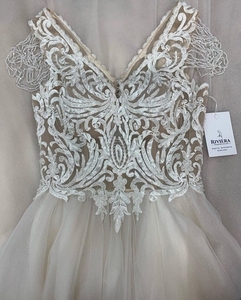 Продам свадебное платье Размер 44 - Изображение #2, Объявление #1662632